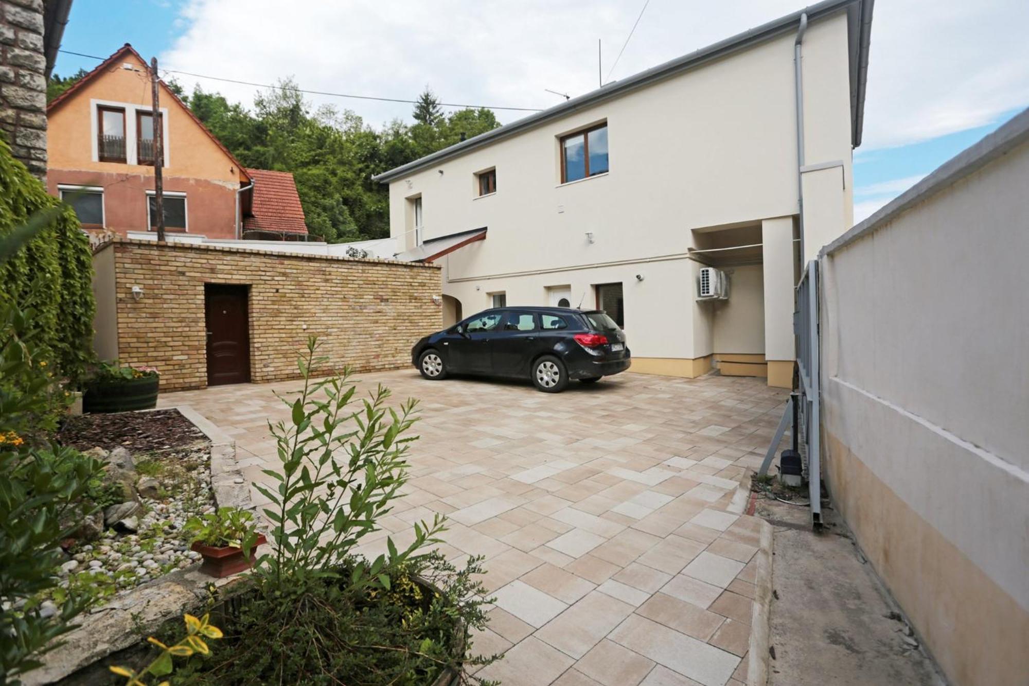 Apartament Jokai 19 Vendeghaz Veszprém Zewnętrze zdjęcie