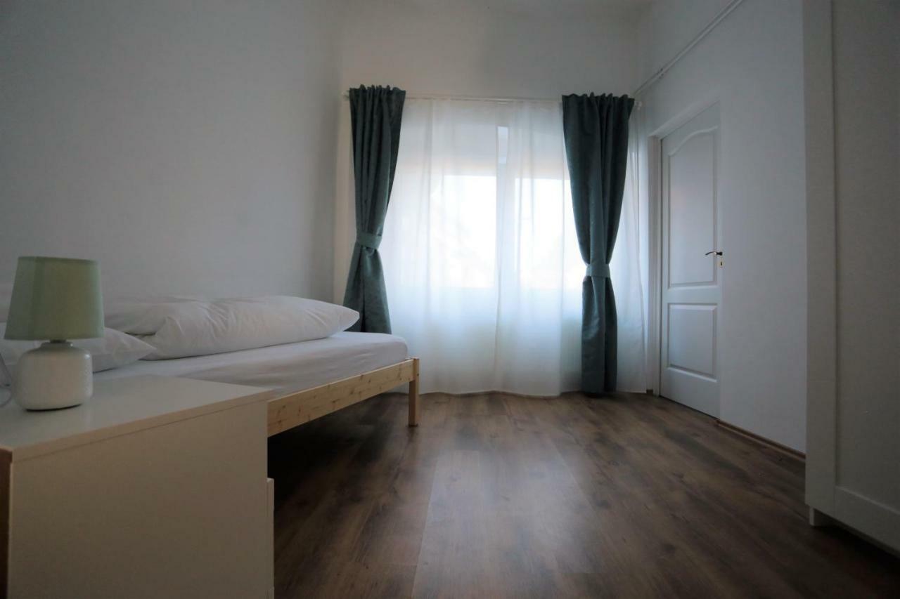 Apartament Jokai 19 Vendeghaz Veszprém Zewnętrze zdjęcie